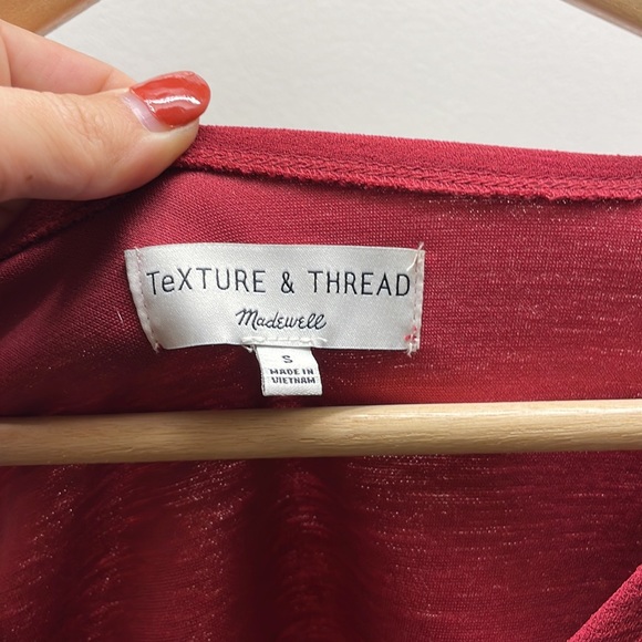 Madewell, size small, red top. Never worn, great condition. - Picture 2 of 3